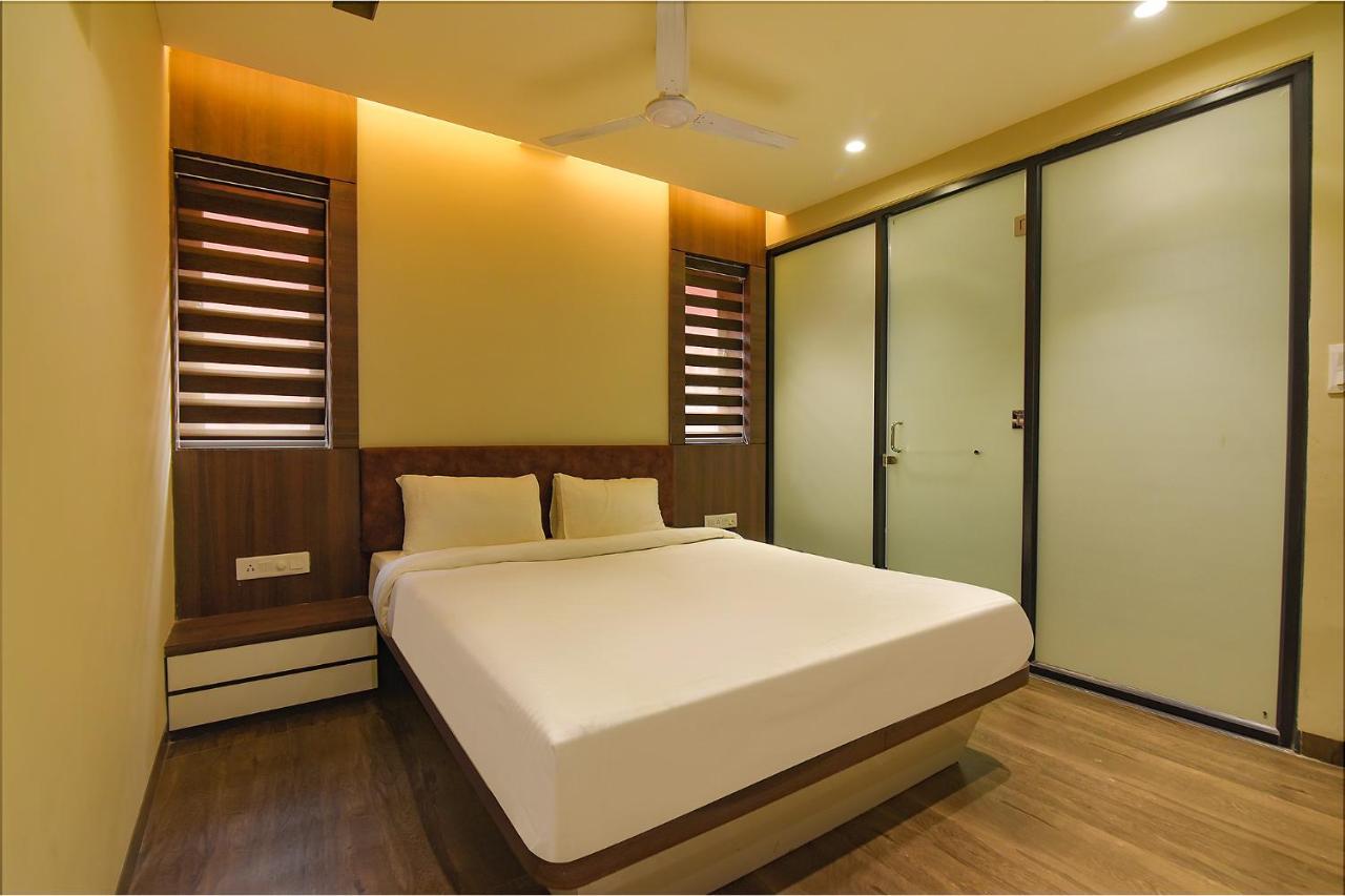 Fabhotel Eros 282 - Nr Sreebhumi Liluāh Extérieur photo