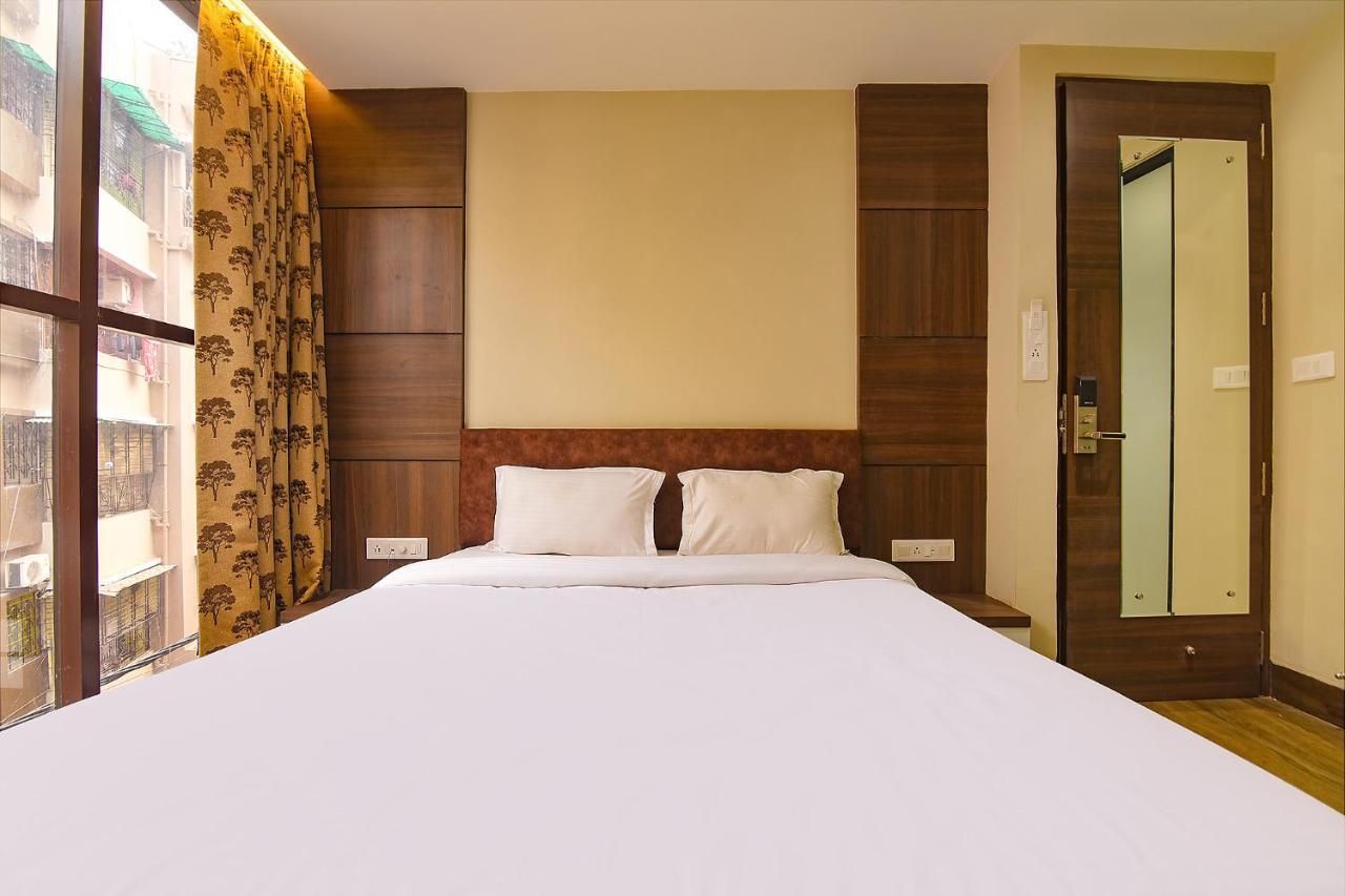 Fabhotel Eros 282 - Nr Sreebhumi Liluāh Extérieur photo