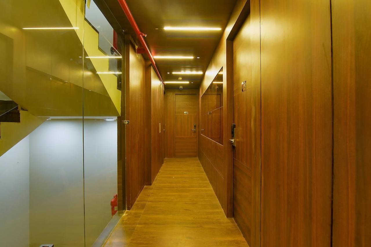 Fabhotel Eros 282 - Nr Sreebhumi Liluāh Extérieur photo