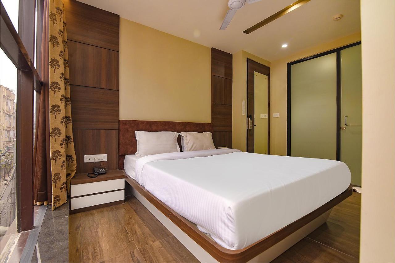 Fabhotel Eros 282 - Nr Sreebhumi Liluāh Extérieur photo